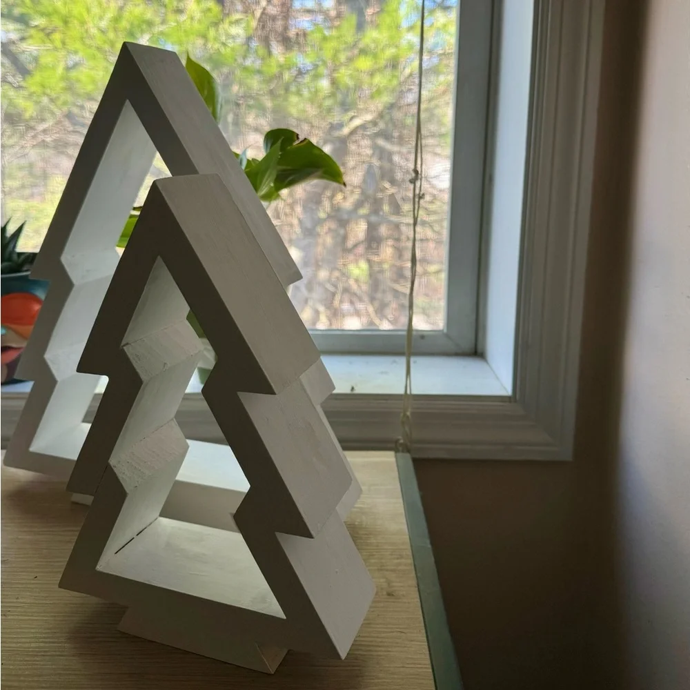 Handmade Wooden Christmas Tree Decor - Picture 3 of 3